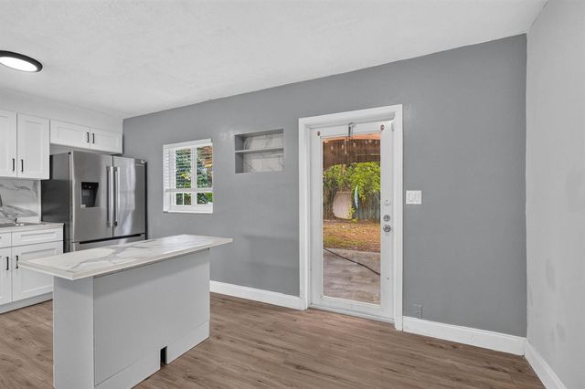 540 NE 61st Street, Oakland Park, FL 33334