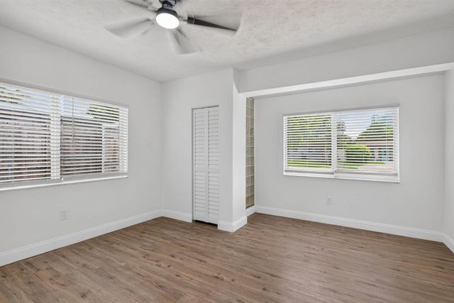 540 NE 61st Street, Oakland Park, FL 33334