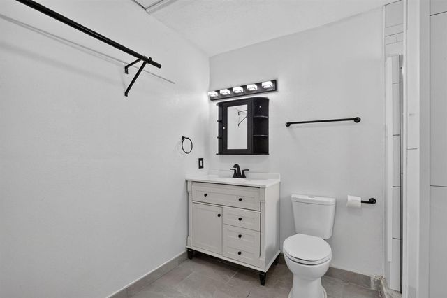540 NE 61st Street, Oakland Park, FL 33334