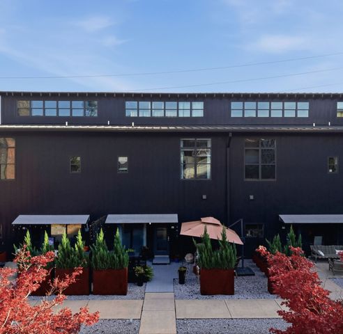 1342 Rosa L Parks Blvd, Nashville, TN 37208