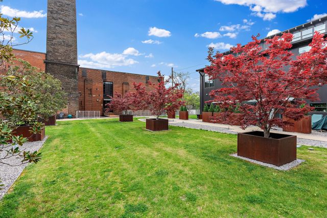 1342 Rosa L Parks Blvd, Nashville, TN 37208