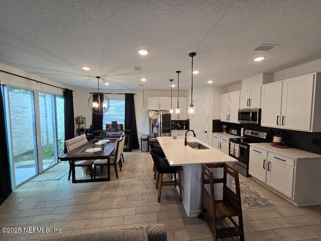 7233 MAHOGANY RUN Drive, Jacksonville, FL 32244