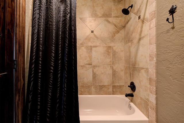 14160 Meritage Drive, Edmond, OK 73034
