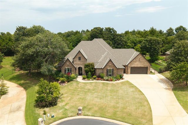 14160 Meritage Drive, Edmond, OK 73034