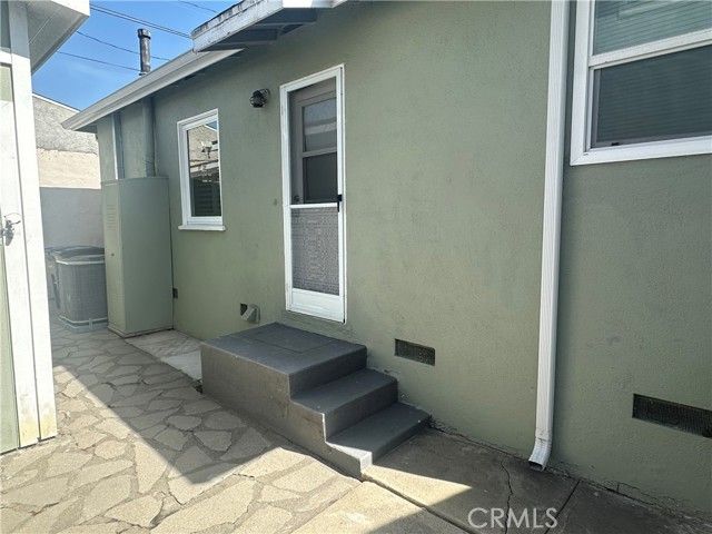 16326 S Denker Ave, Gardena, CA 90247
