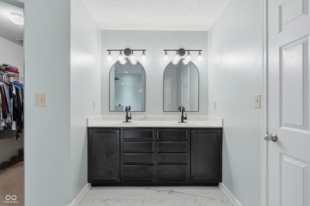 605 Wendover Avenue, Westfield, IN 46074