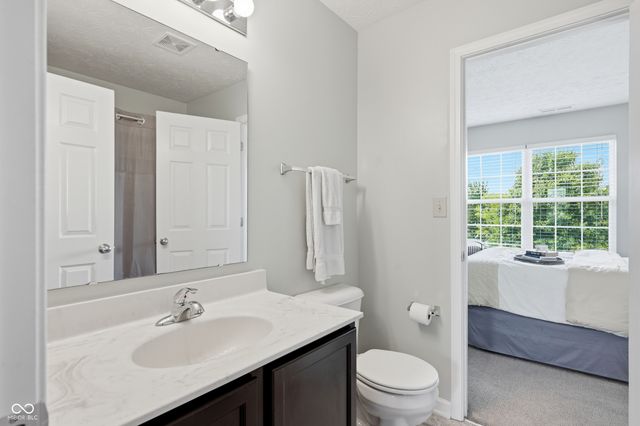 605 Wendover Avenue, Westfield, IN 46074