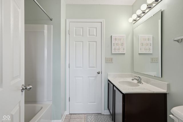 605 Wendover Avenue, Westfield, IN 46074