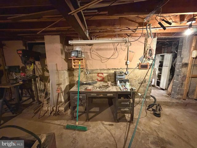 13008 SECOND AVE, Cresaptown, MD 21502