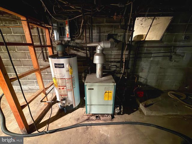 13008 SECOND AVE, Cresaptown, MD 21502