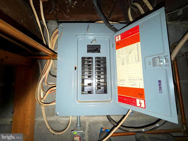 13008 SECOND AVE, Cresaptown, MD 21502