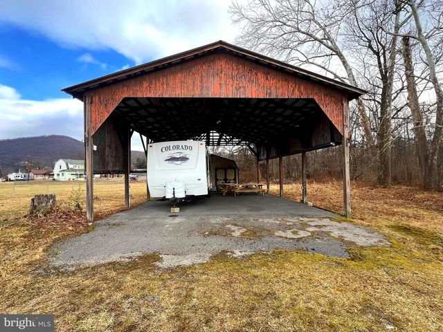 13008 SECOND AVE, Cresaptown, MD 21502