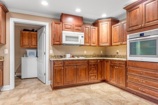 4110 Flagway Drive, Ooltewah, TN 37363