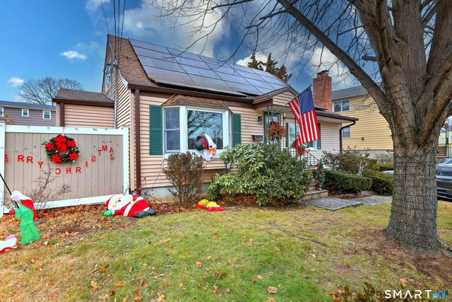 316 Goldenrod Avenue, Bridgeport, CT 06606