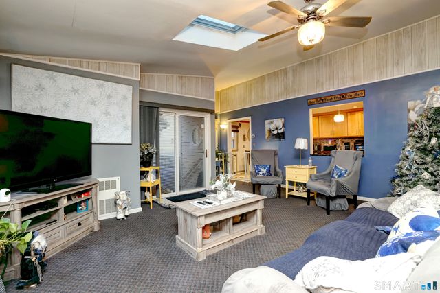 316 Goldenrod Avenue, Bridgeport, CT 06606