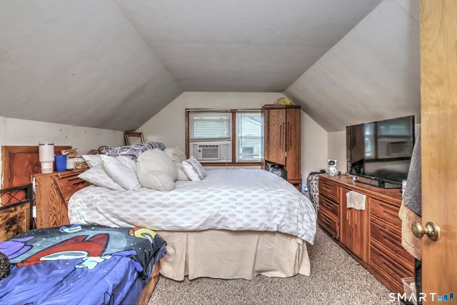 316 Goldenrod Avenue, Bridgeport, CT 06606