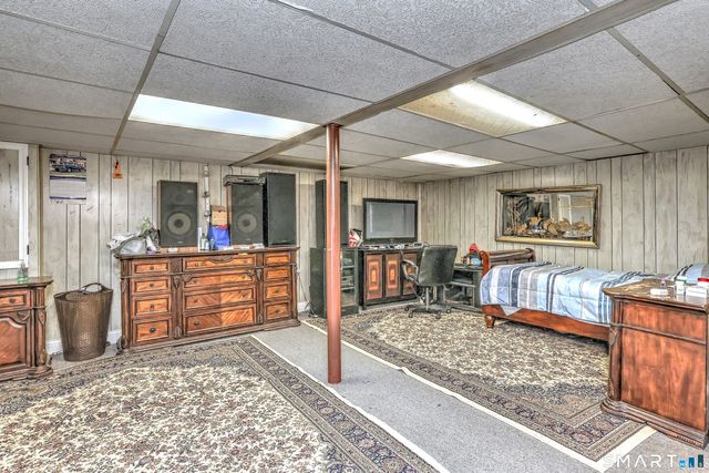 316 Goldenrod Avenue, Bridgeport, CT 06606