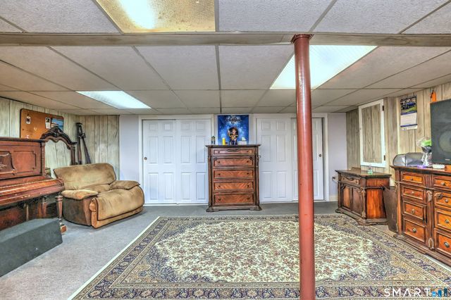 316 Goldenrod Avenue, Bridgeport, CT 06606