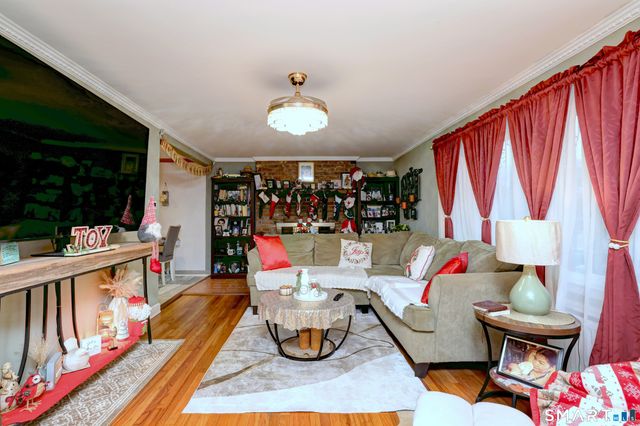 316 Goldenrod Avenue, Bridgeport, CT 06606