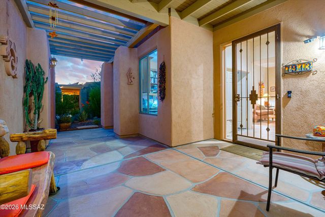 7913 S Galileo Lane, Tucson, AZ 85747