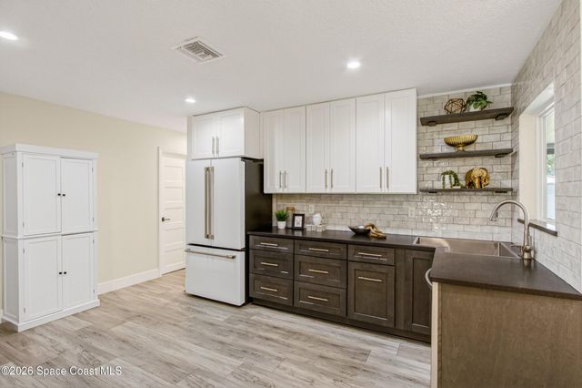 3255 Hield Road, Melbourne, FL 32904