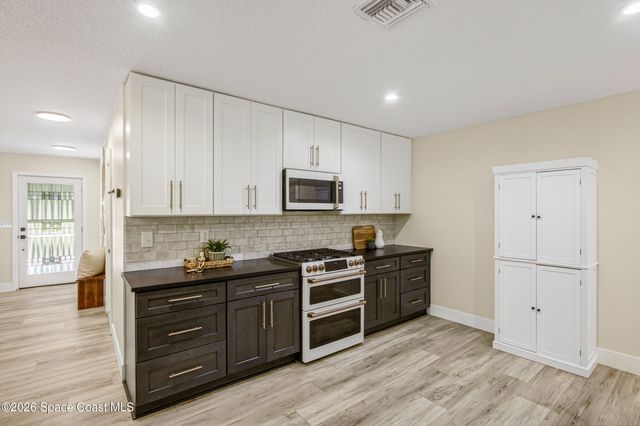 3255 Hield Road, Melbourne, FL 32904