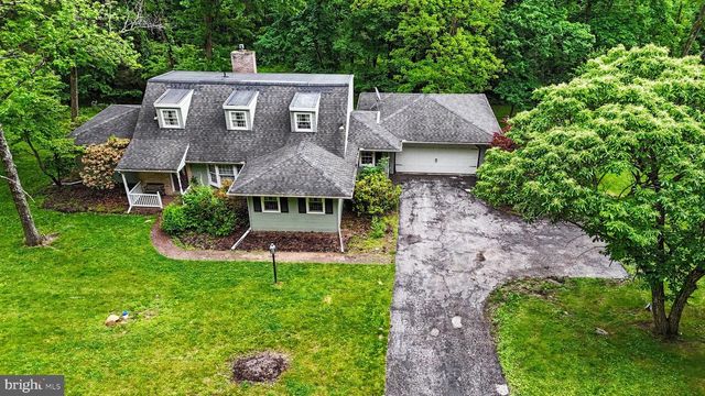 1150 S YORK RD, Dillsburg, PA 17019