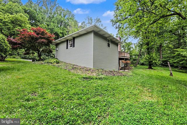 1150 S YORK RD, Dillsburg, PA 17019