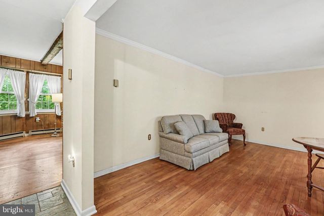 1150 S YORK RD, Dillsburg, PA 17019