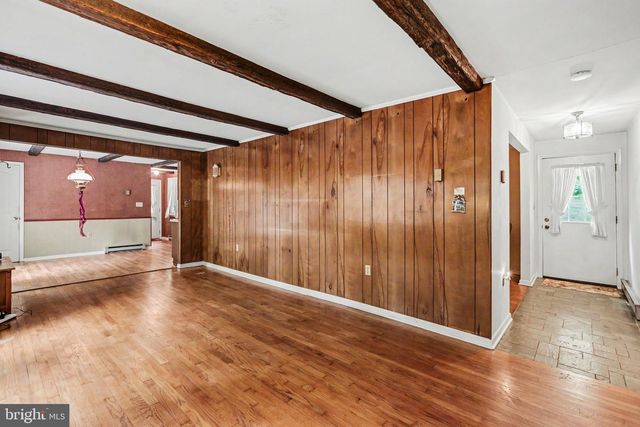 1150 S YORK RD, Dillsburg, PA 17019