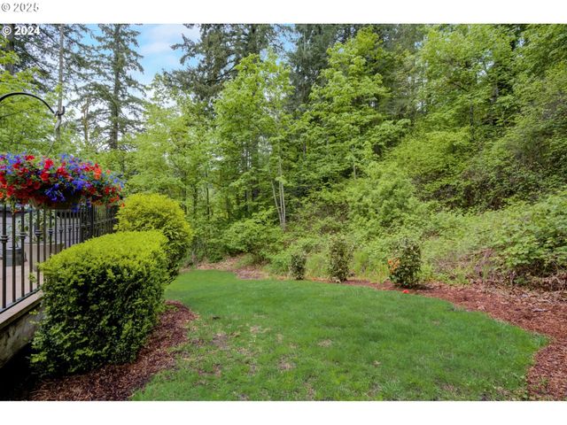 15119 S HOFFMAN Rd, Oregon City, OR 97045