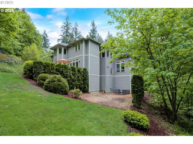 15119 S HOFFMAN Rd, Oregon City, OR 97045