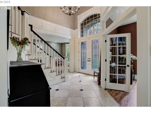 15119 S HOFFMAN Rd, Oregon City, OR 97045