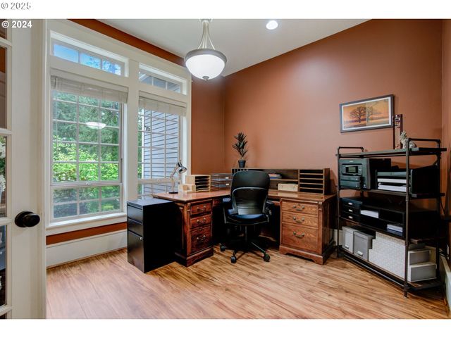 15119 S HOFFMAN Rd, Oregon City, OR 97045