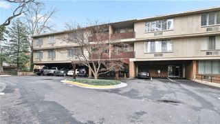 2637 Peachtree NE Road 207, Atlanta, GA 30305