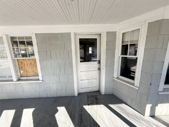 866 Fleming Avenue, Muskegon, MI 49442