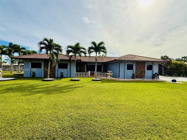 17100 SW 274th St, Homestead, FL 33031