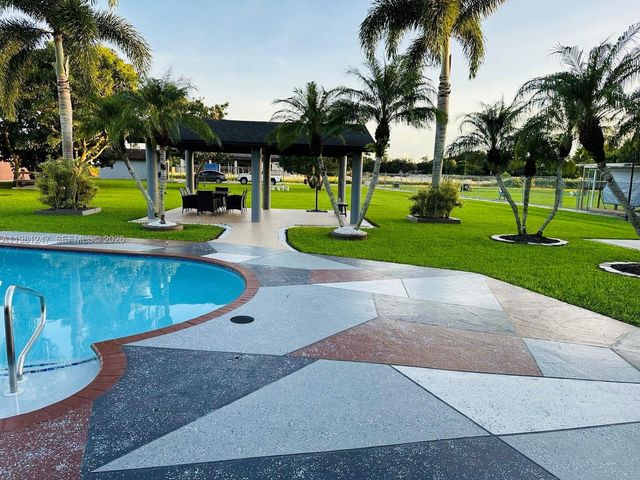 17100 SW 274th St, Homestead, FL 33031