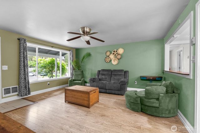 10809 133rd Street NW, Gig Harbor, WA 98329
