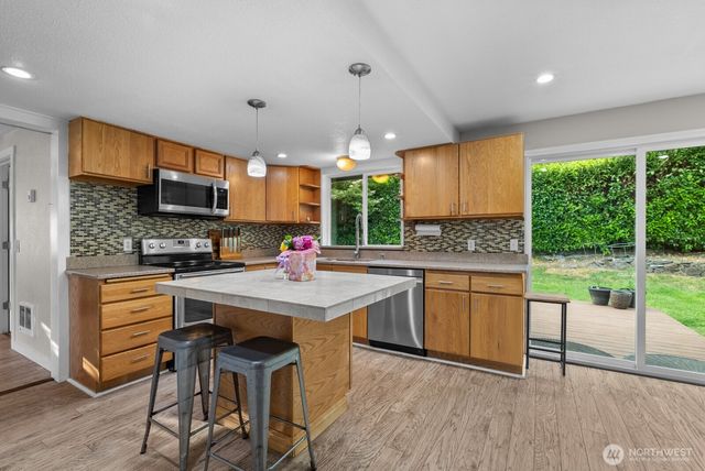 10809 133rd Street NW, Gig Harbor, WA 98329