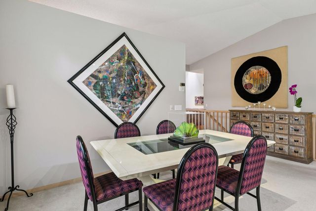 8950 Hilloway Road, Eden Prairie, MN 55347