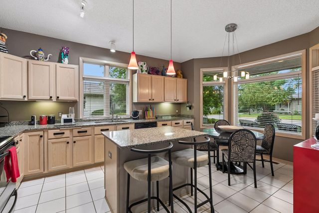 8950 Hilloway Road, Eden Prairie, MN 55347