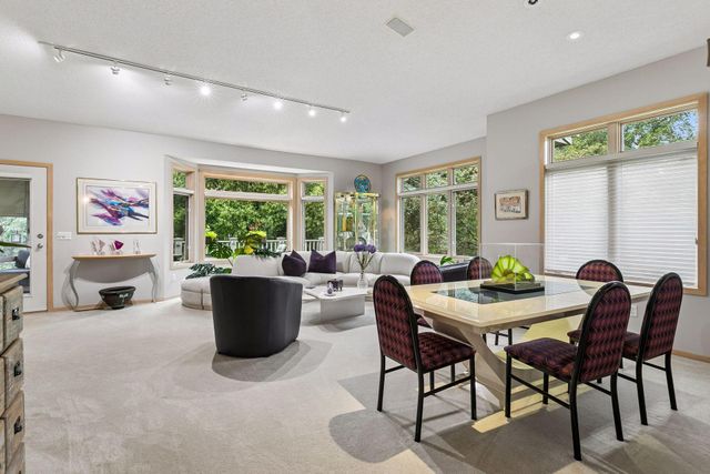 8950 Hilloway Road, Eden Prairie, MN 55347