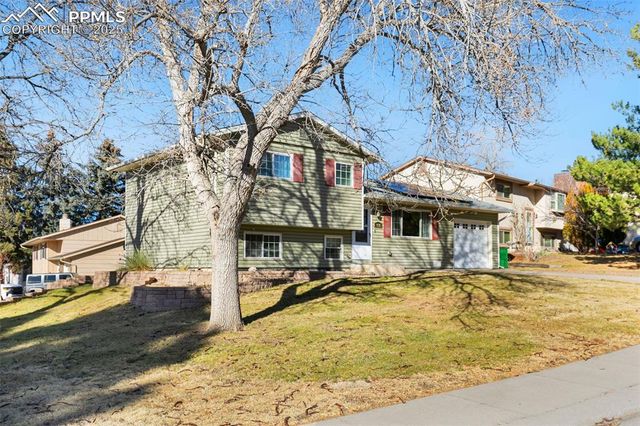 4930 Artistic Place, Colorado Springs, CO 80917