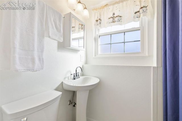 4930 Artistic Place, Colorado Springs, CO 80917