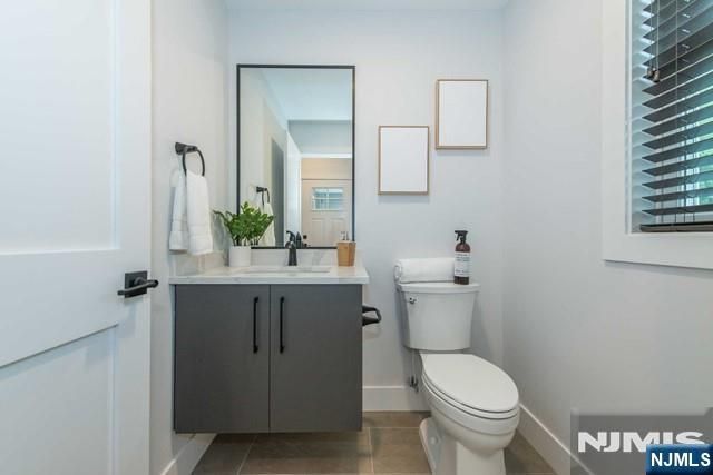 360 Orange Road 3, Montclair, NJ 07042