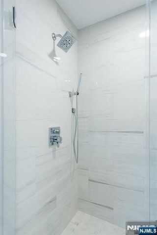 360 Orange Road 3, Montclair, NJ 07042