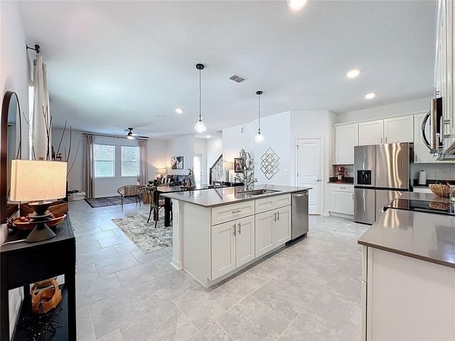 4147 PINO STREET, Apopka, FL 32712