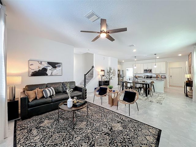 4147 PINO STREET, Apopka, FL 32712