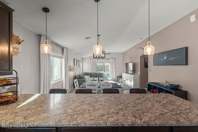 357 W Herschel H Hobbs, Vail, AZ 85641